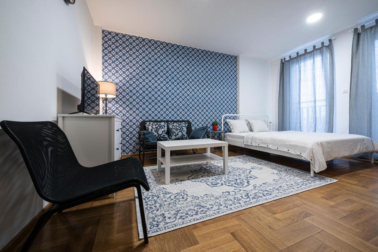 Apartment !promo! сentral Safe N Sound Studio-free Private Parking-fast Wi-fi *