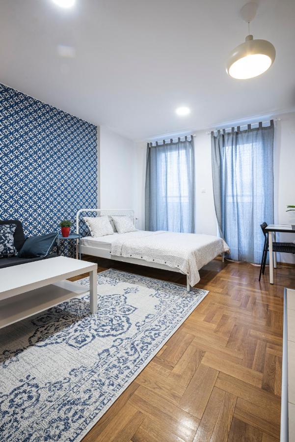Apartment !promo! сentral Safe N Sound Studio-free Private Parking-fast Wi-fi Novi Sad